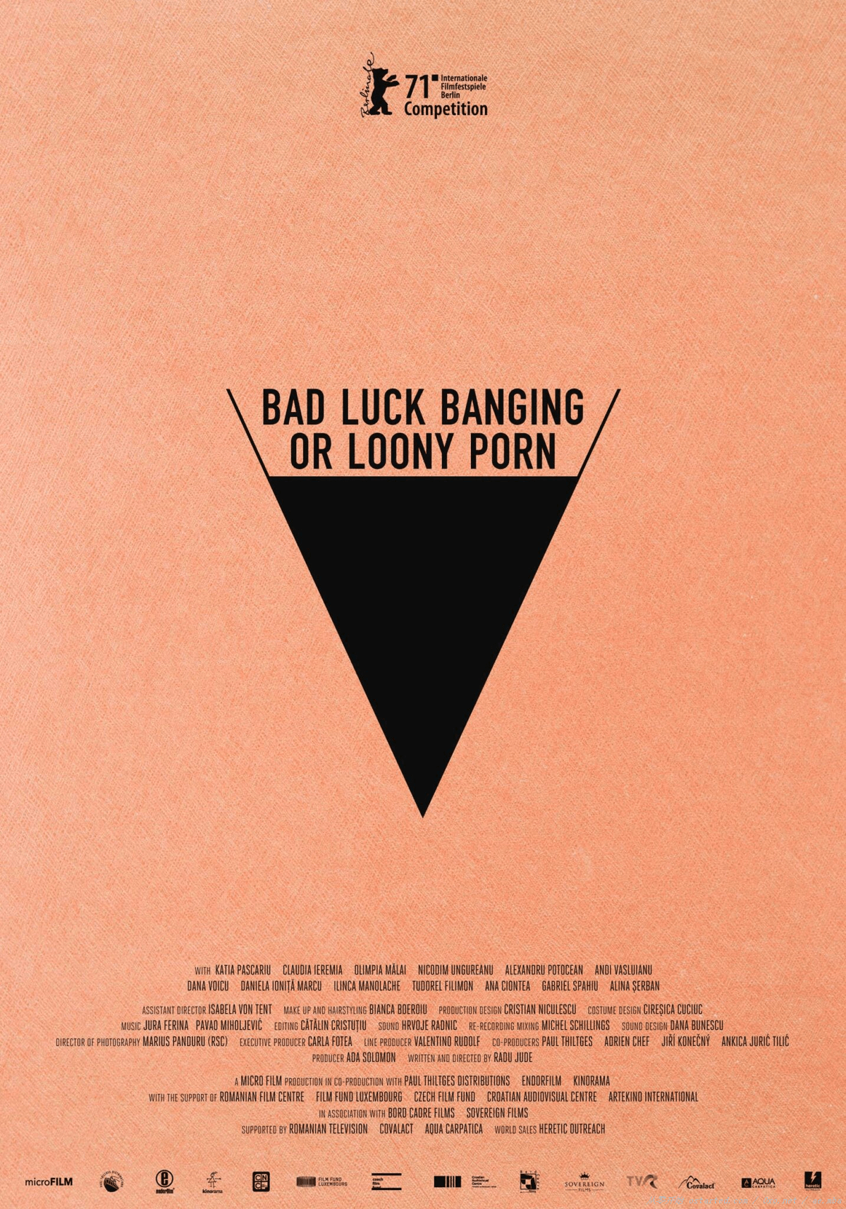 倒霉性爱，发狂黄片 1080p BT网盘下载 Bad Luck Banging or Loony Porn (2021) 英语中文字幕 - 第2张图片